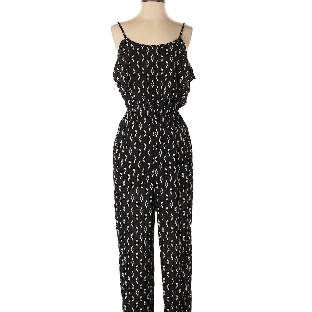 Xhilaration sleeveless romper size XS